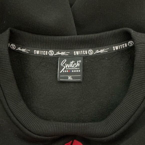 Switch Black Graphic Sweatshirt with Colorful Prints size XL - Picture 4 of 5